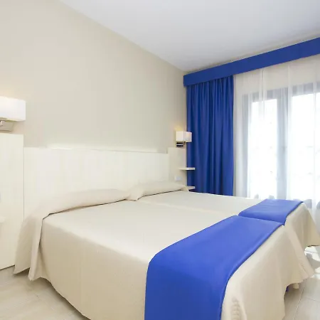 Apartment 32 *